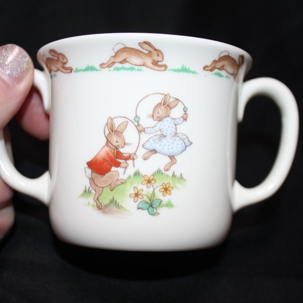 Vintage 1936 Royal Doulton “Bunnykins” Bowl/Cup Set Fine Bone China - Picture 7 of 16